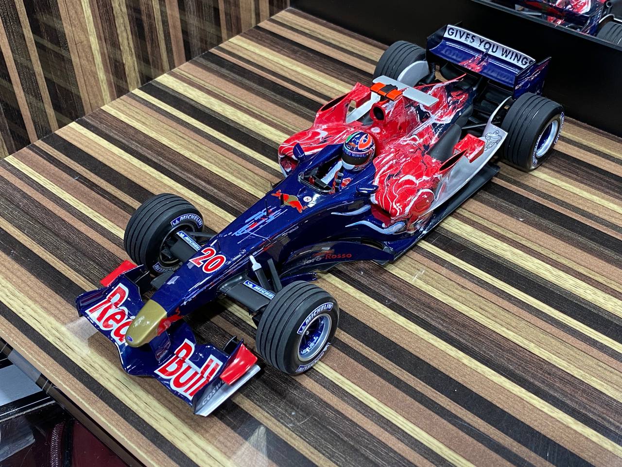 1/18 Toro Rosso Cosworth STR1 V. Liuzzi 2006 Formula 1 Blue/Red by 