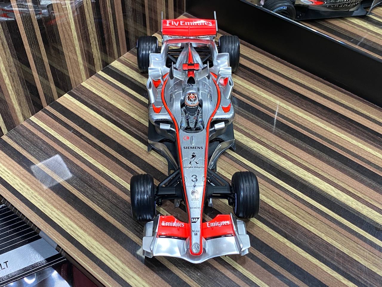 McLaren MP4-21 Kimi Raikkonen Formula 1 Hot Wheels – dturman.com