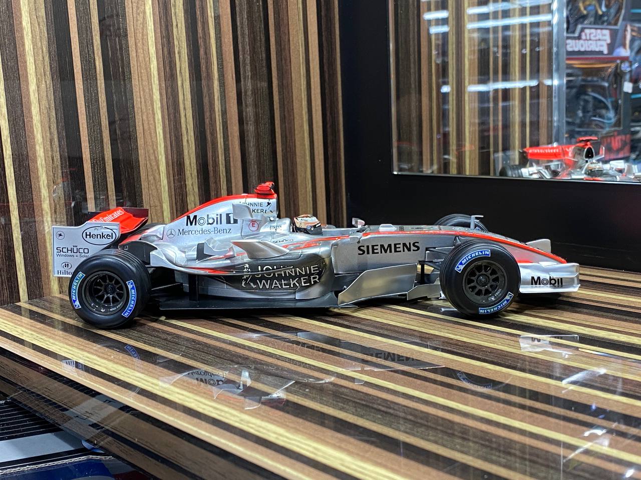 McLaren MP4-21 Kimi Raikkonen Formula 1 Hot Wheels – dturman.com