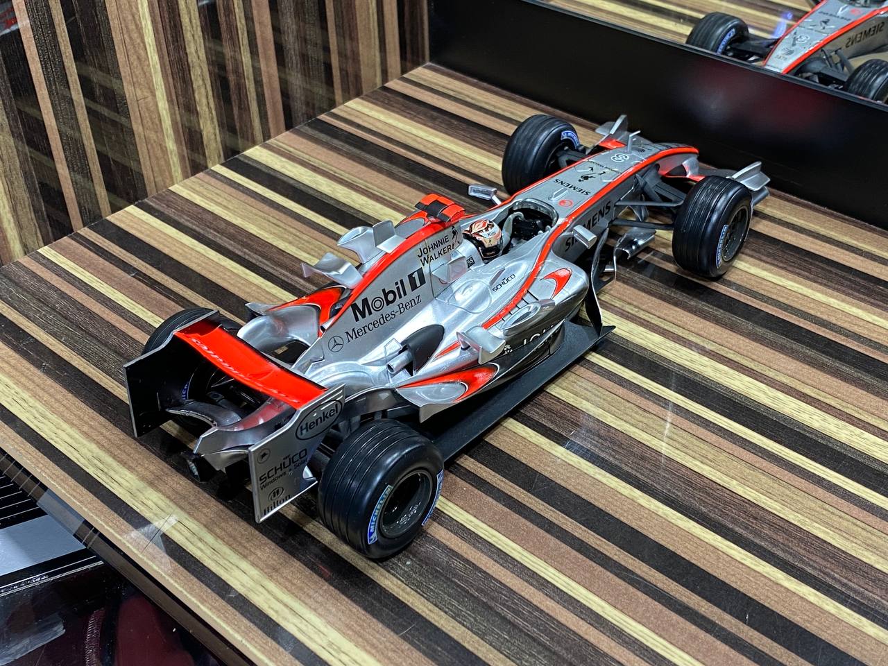 McLaren MP4-21 Kimi Raikkonen Formula 1 Hot Wheels – dturman.com