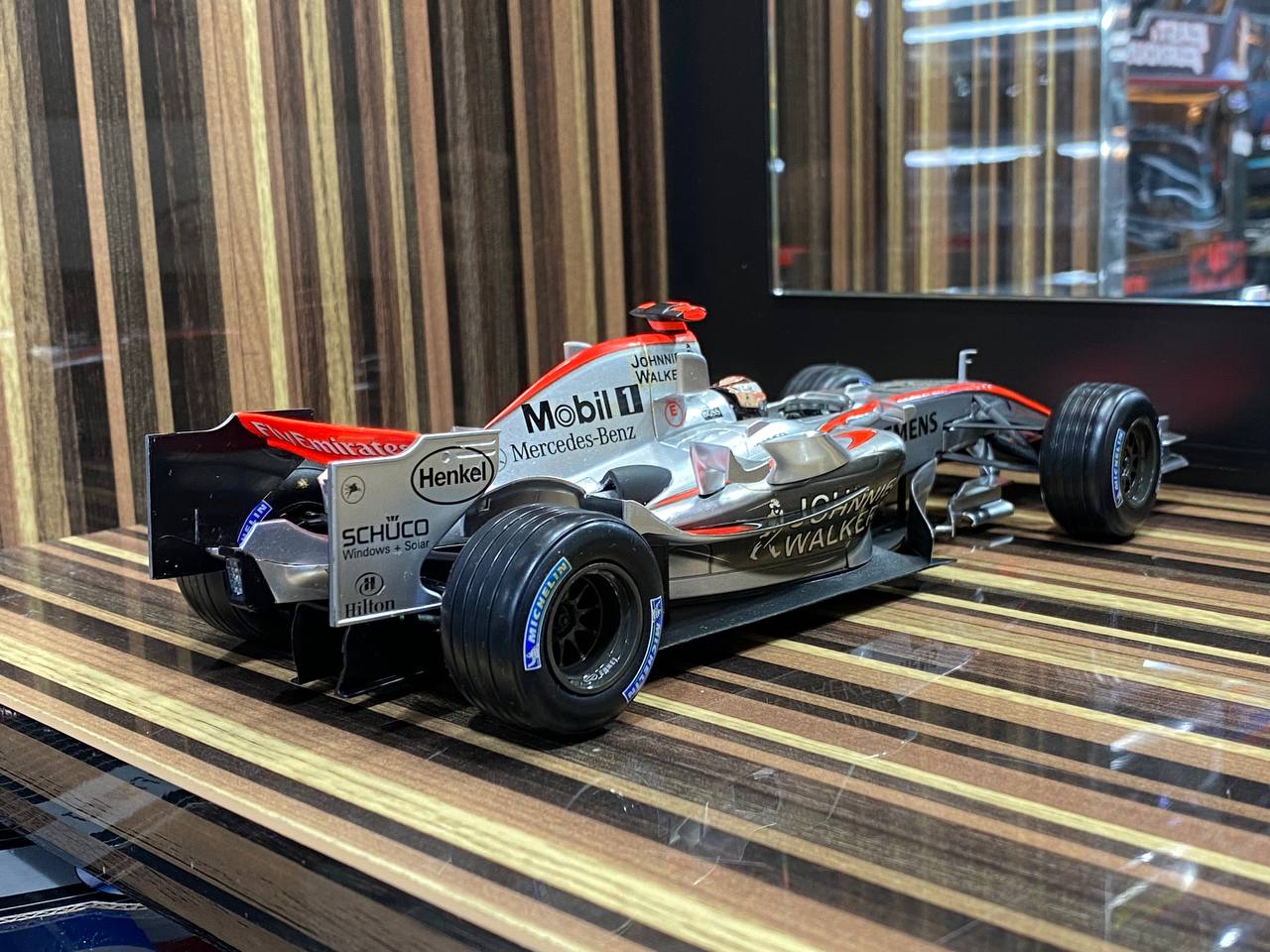 McLaren MP4-21 Kimi Raikkonen Formula 1 Hot Wheels – dturman.com