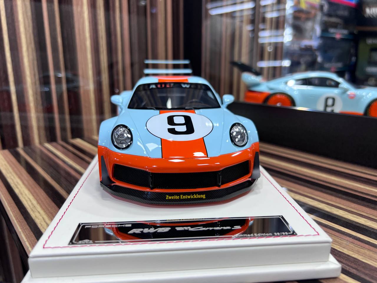 Porsche 911 Carrera S RWB VIP Models [1/18 Gulf Blue Resin] – dturman.com