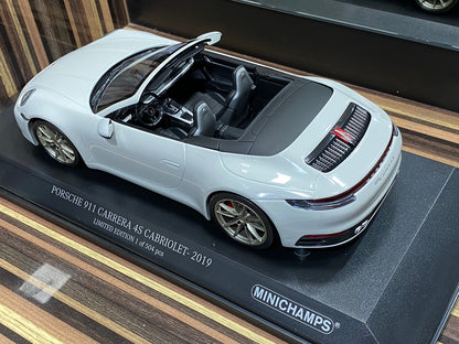 Porsche 911 Carrera 4S Cabriolet 2019 Minichamps