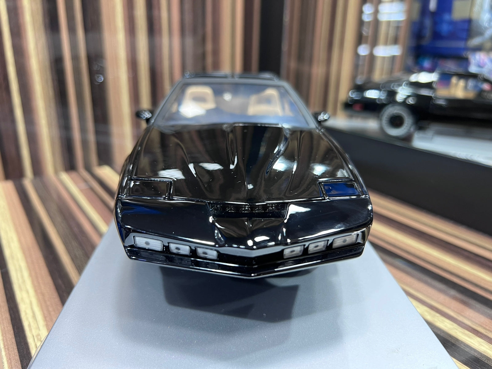 Knight rider diecast 1 18 on sale